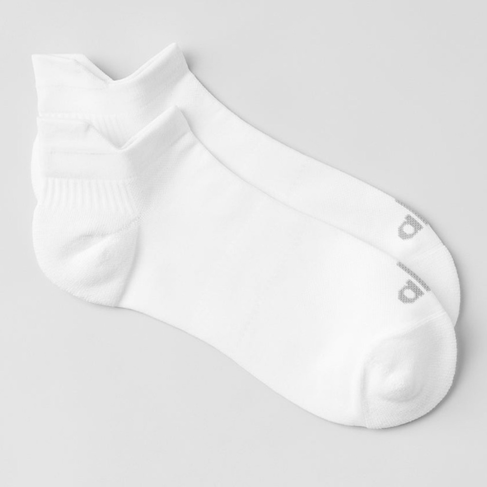 Alo Performance Tab Socks White SZ M